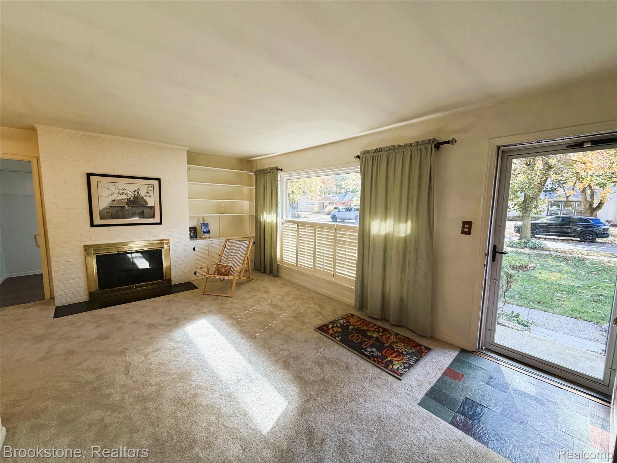 15588 Kirkshire Avenue