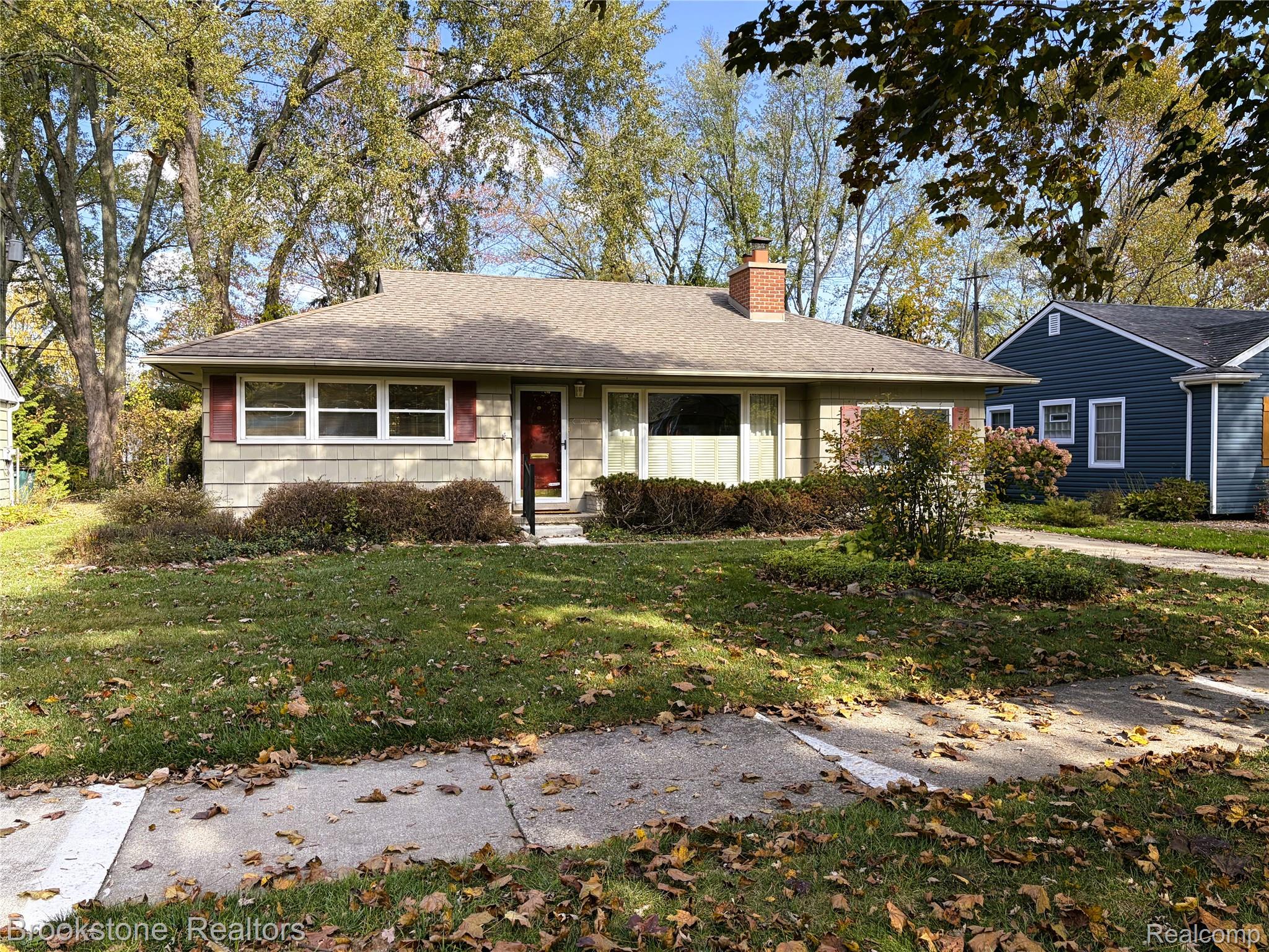 15588 Kirkshire Avenue