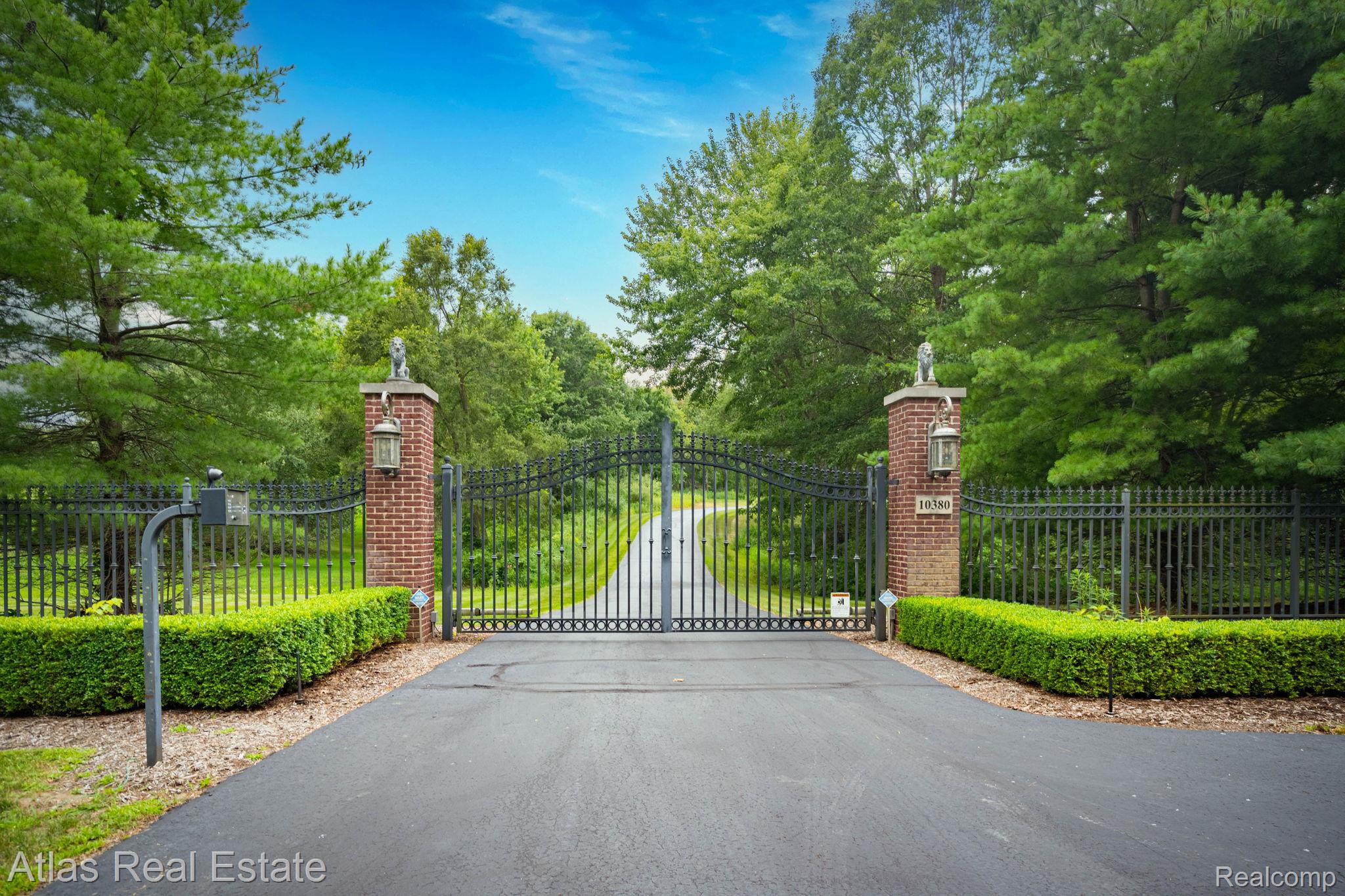10380 S S. State Road