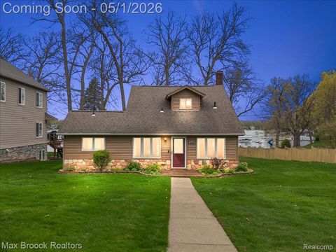 3650 Covert Road Waterford Charter Township MI 48328