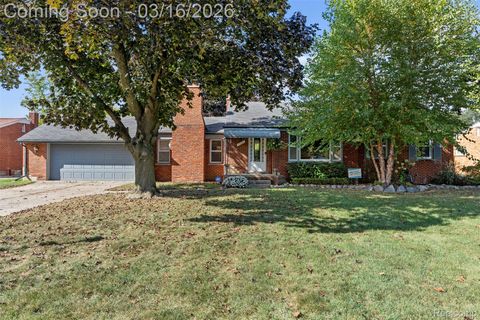 13565 Arnold Redford Charter Township MI 48239