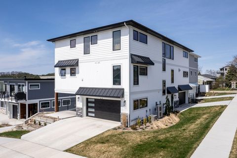 49 Howard Avenue Grand Haven City Ottawa MI 49417