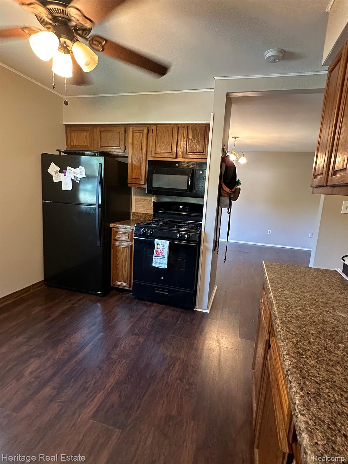 27399 BRETTONWOODS Street