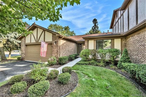 22383 Chelsea Lane Novi City MI 48375