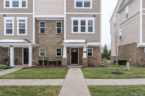 3217 Chambers W 87 Wixom City MI 48393