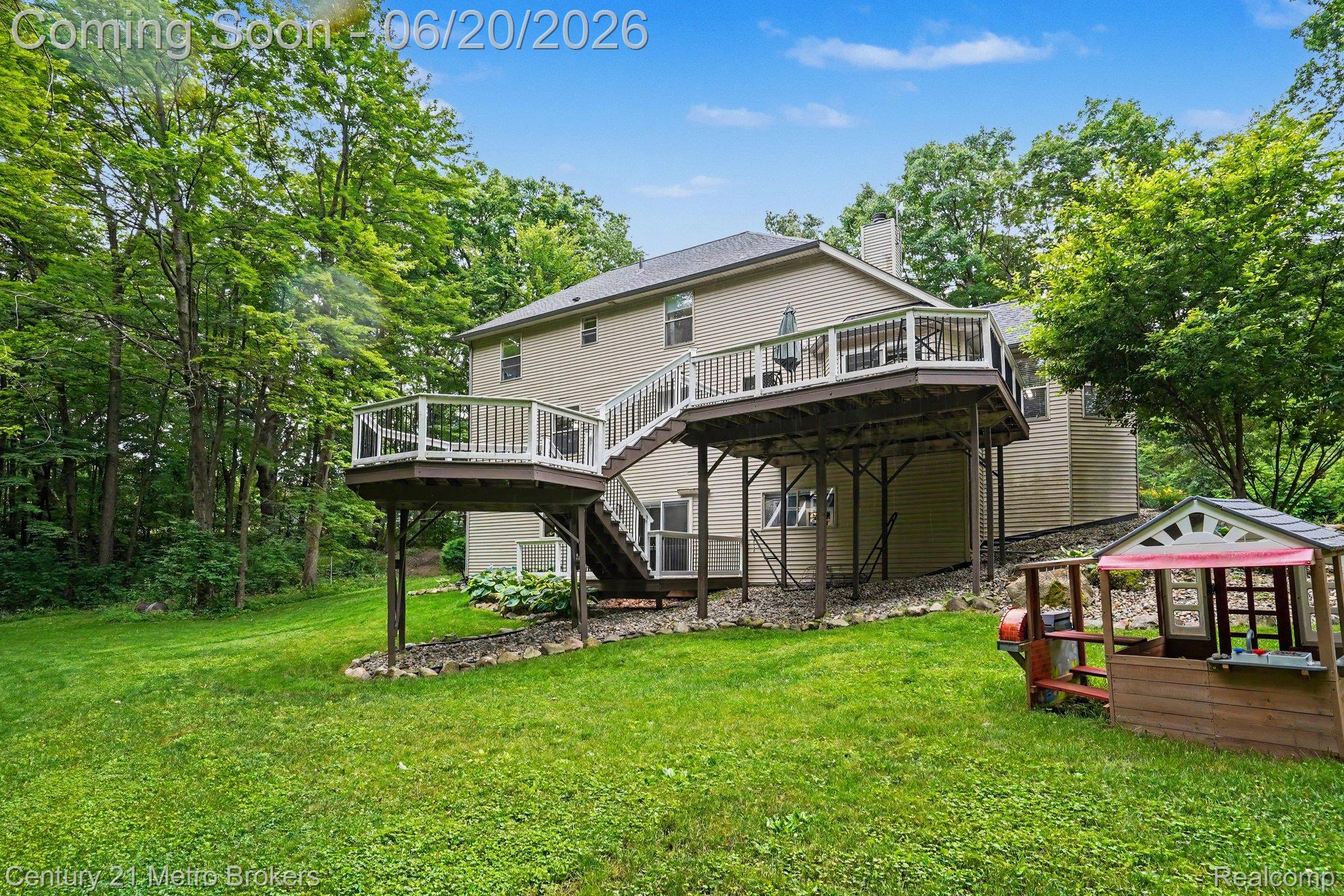 13275 Old Oaks Drive