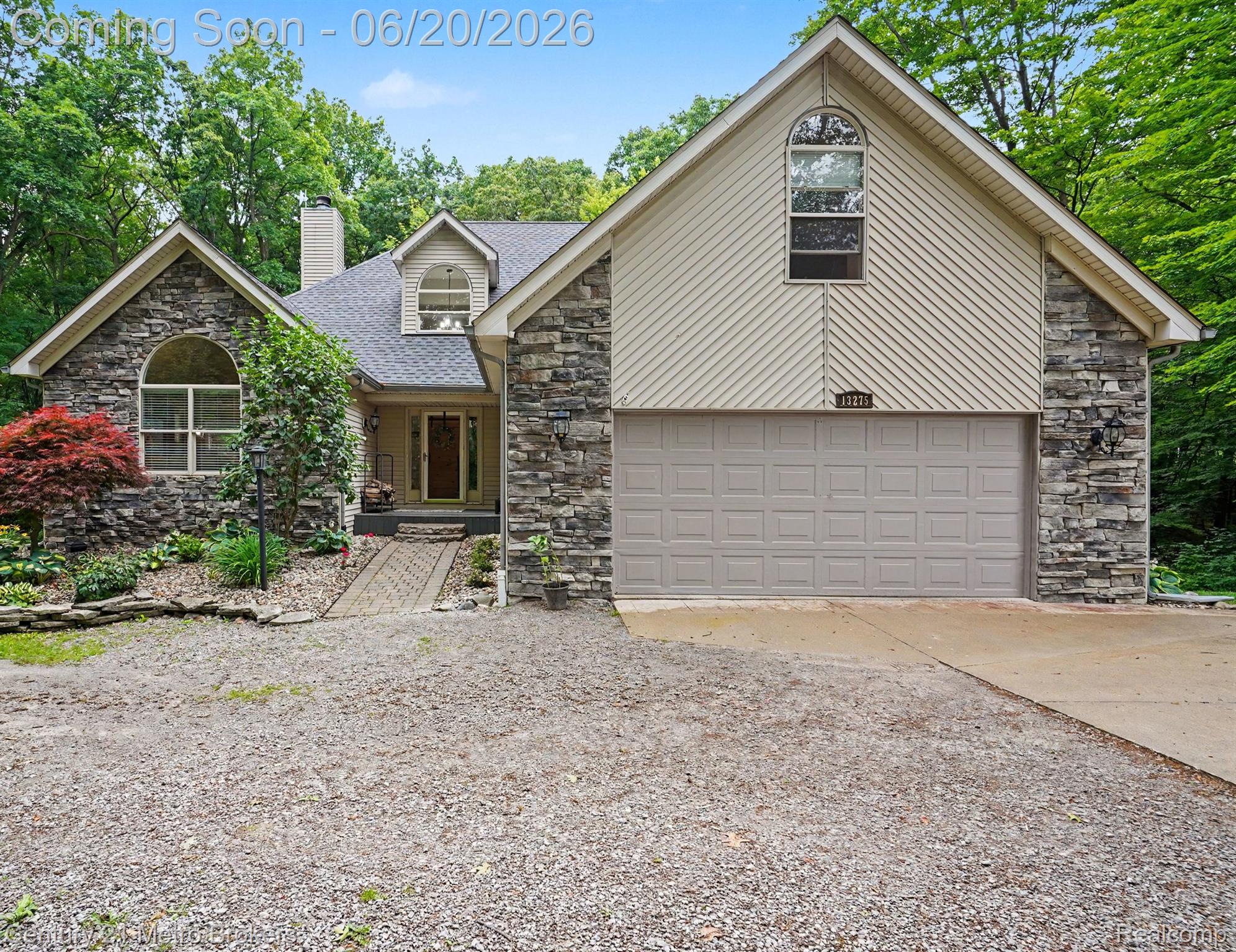 13275 Old Oaks Drive