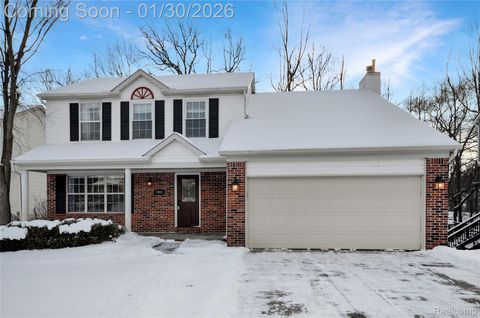 1041 Walloon Court Orion Charter Township MI 48360