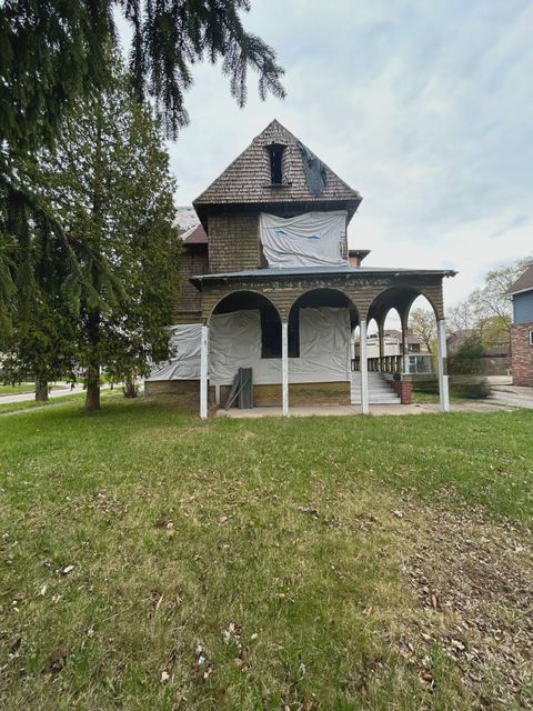 903 E HOLLAND Avenue Saginaw City Saginaw MI 48601