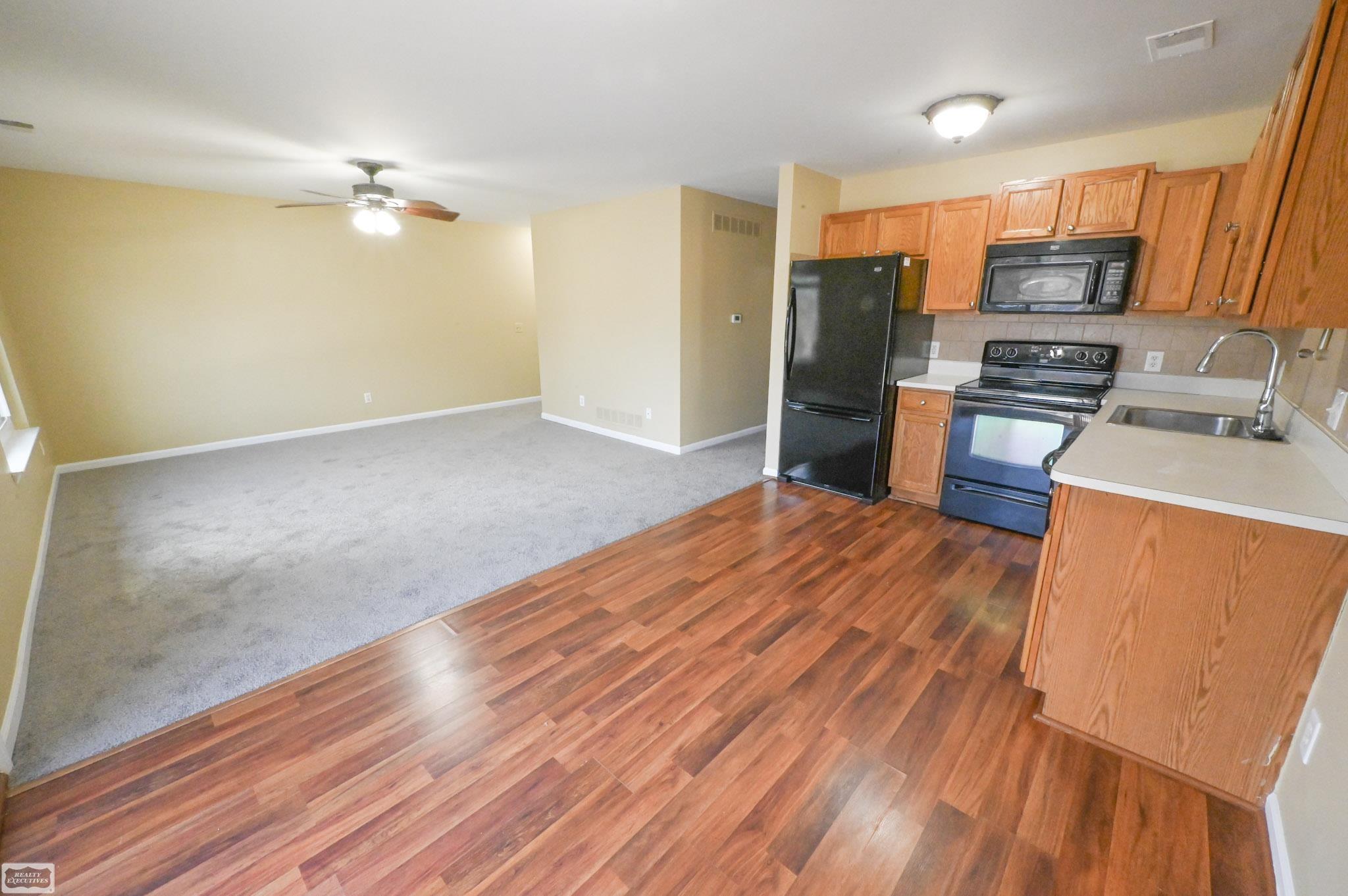 18530 E 14 Mile - B8 Road