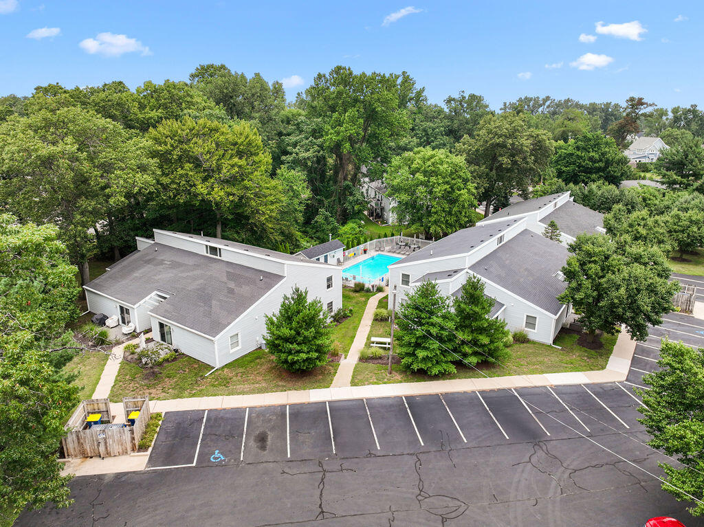 1000 W Buffalo Street 30
