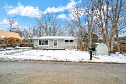 Tiny photo for 2037 Lake View Drive, Cambridge Township, MI 49230 (MLS # 55025062405)