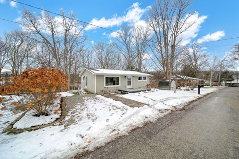 Tiny photo for 2037 Lake View Drive, Cambridge Township, MI 49230 (MLS # 55025062405)