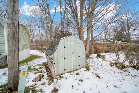 Tiny photo for 2037 Lake View Drive, Cambridge Township, MI 49230 (MLS # 55025062405)