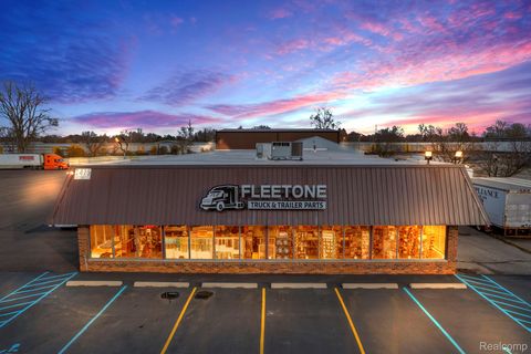 1475 S Newburgh Road Westland City MI 48186