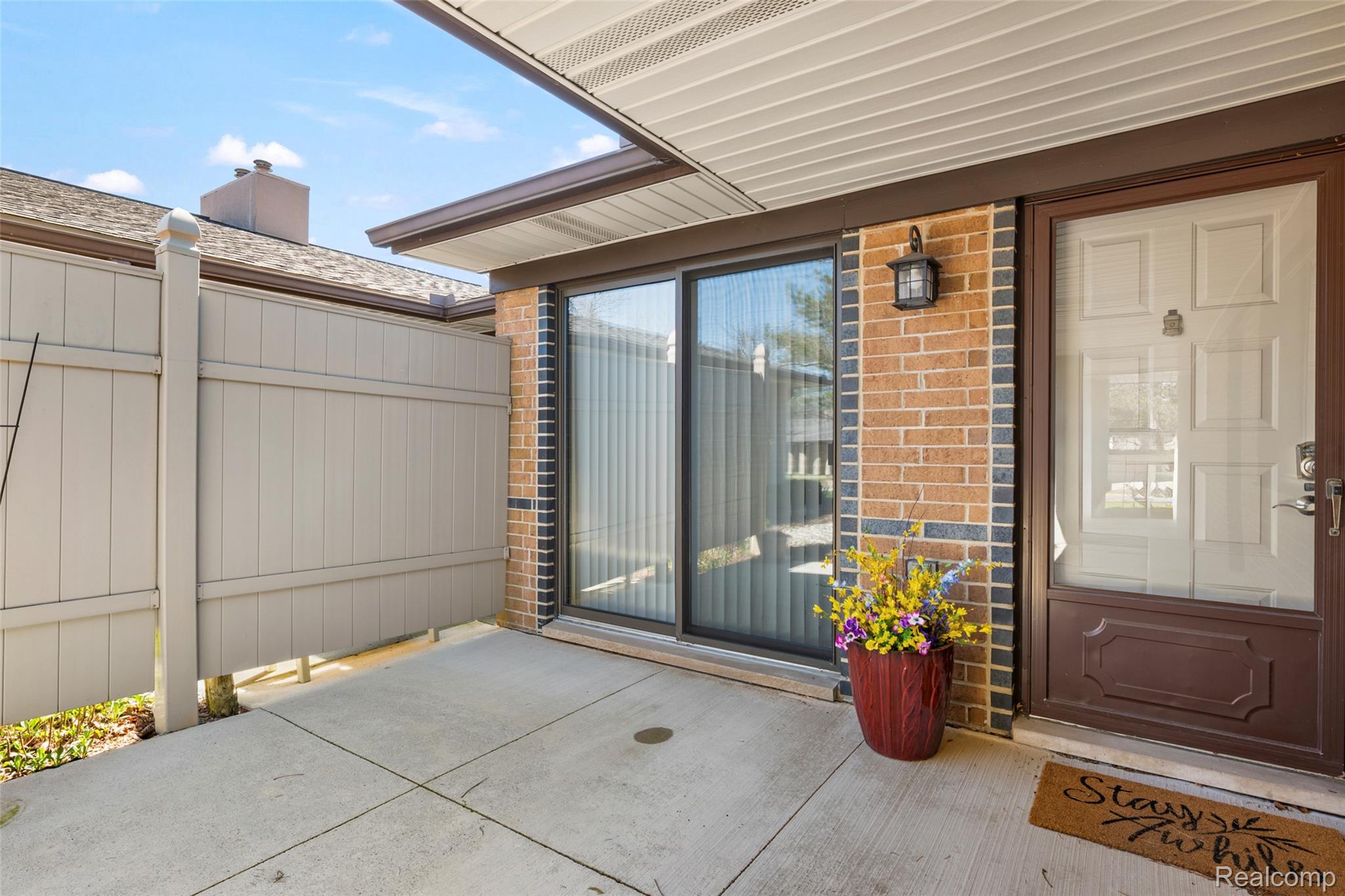 985 Wexford Way 34