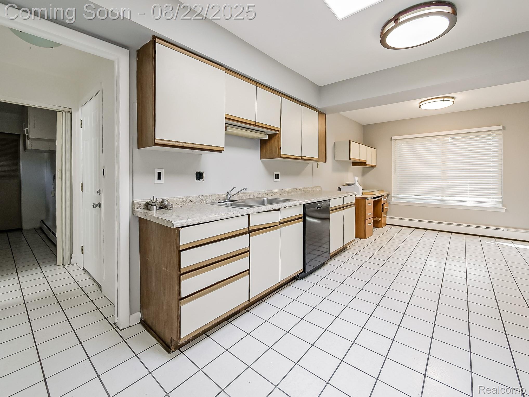 5558 HAVERHILL