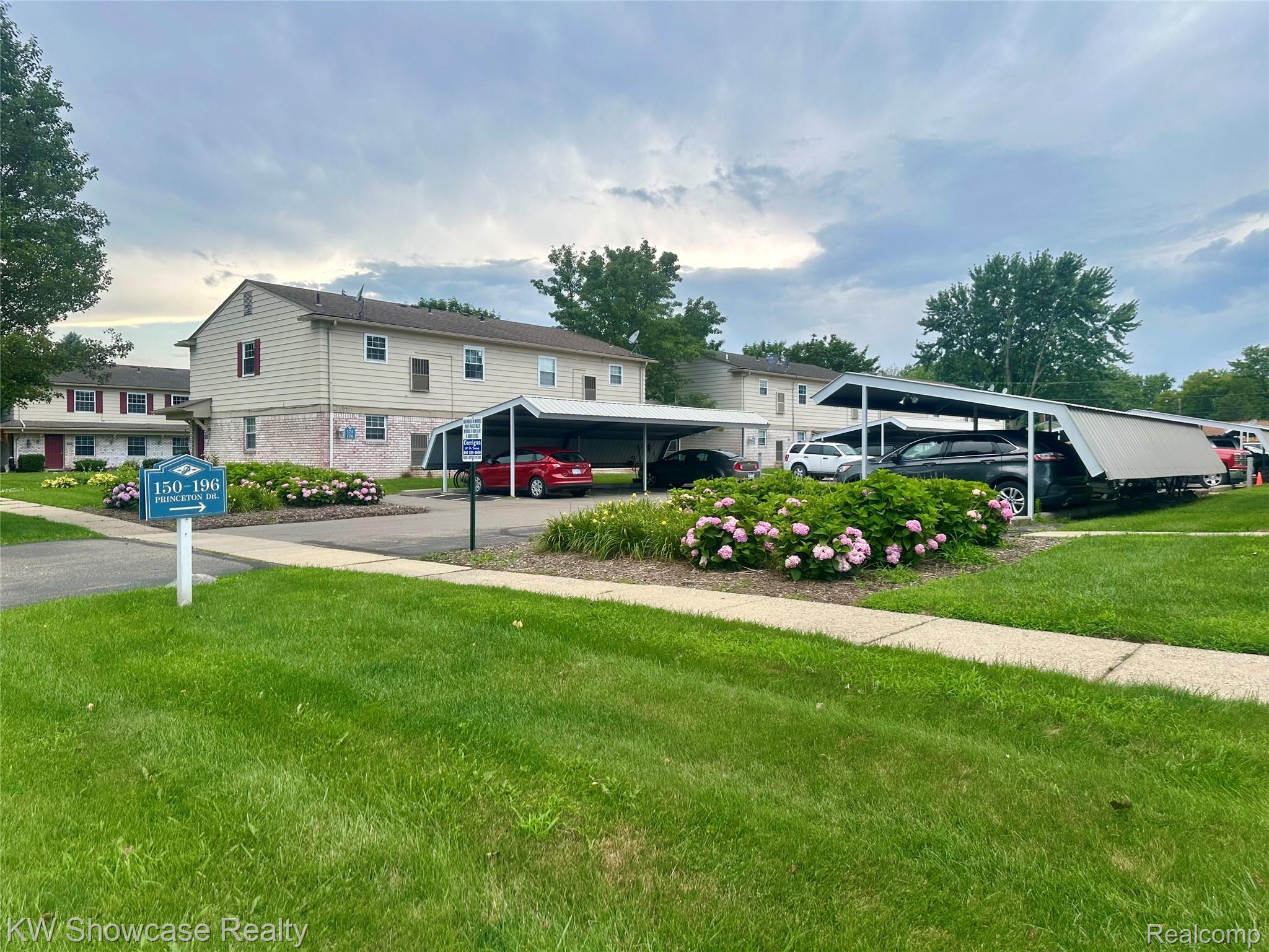 150 Princeton Drive 22