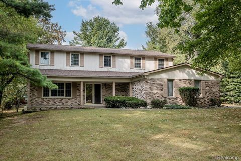 8911 W Gates Street Romeo Village MI 48065