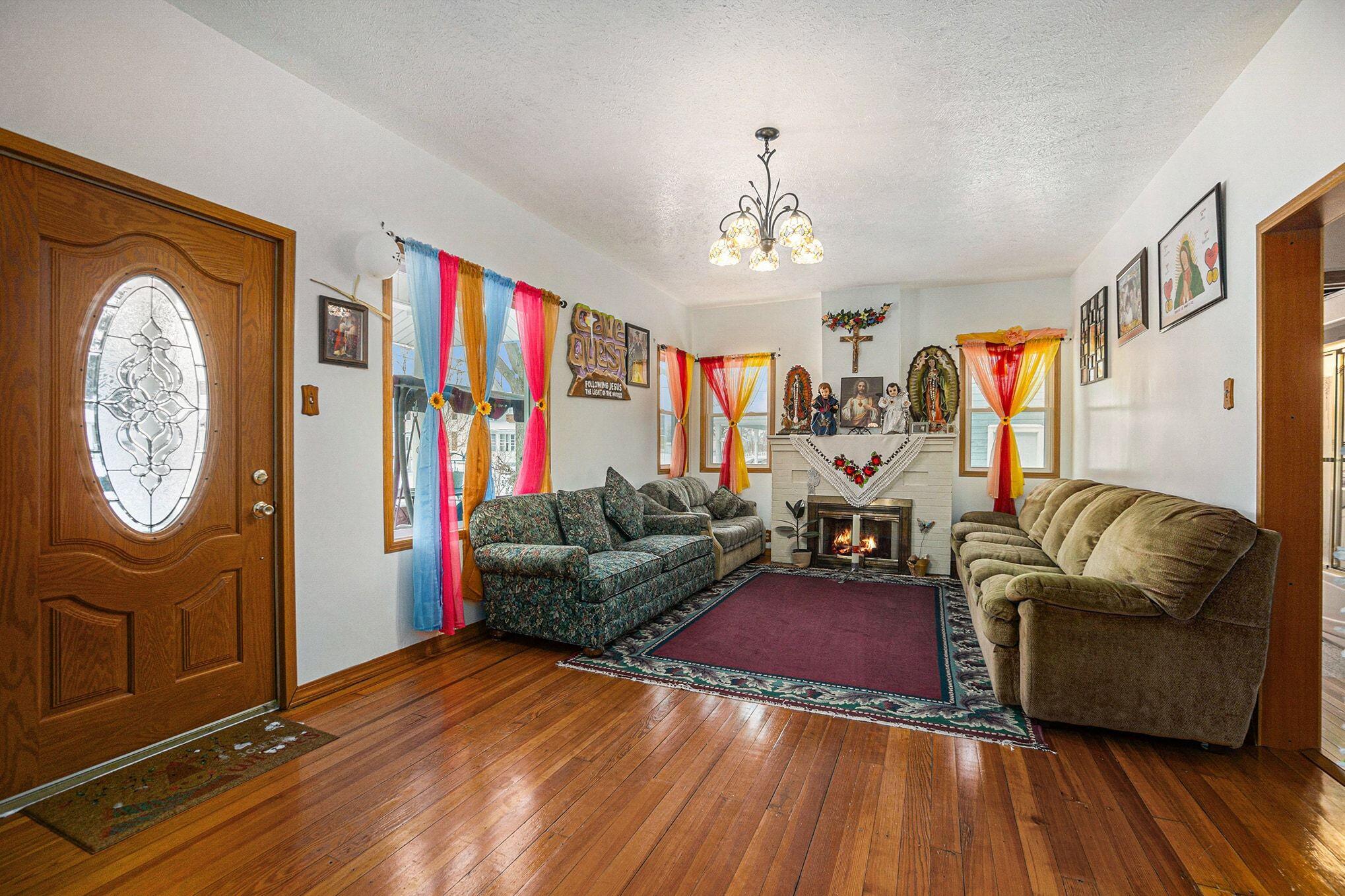 306 S Jefferson Street