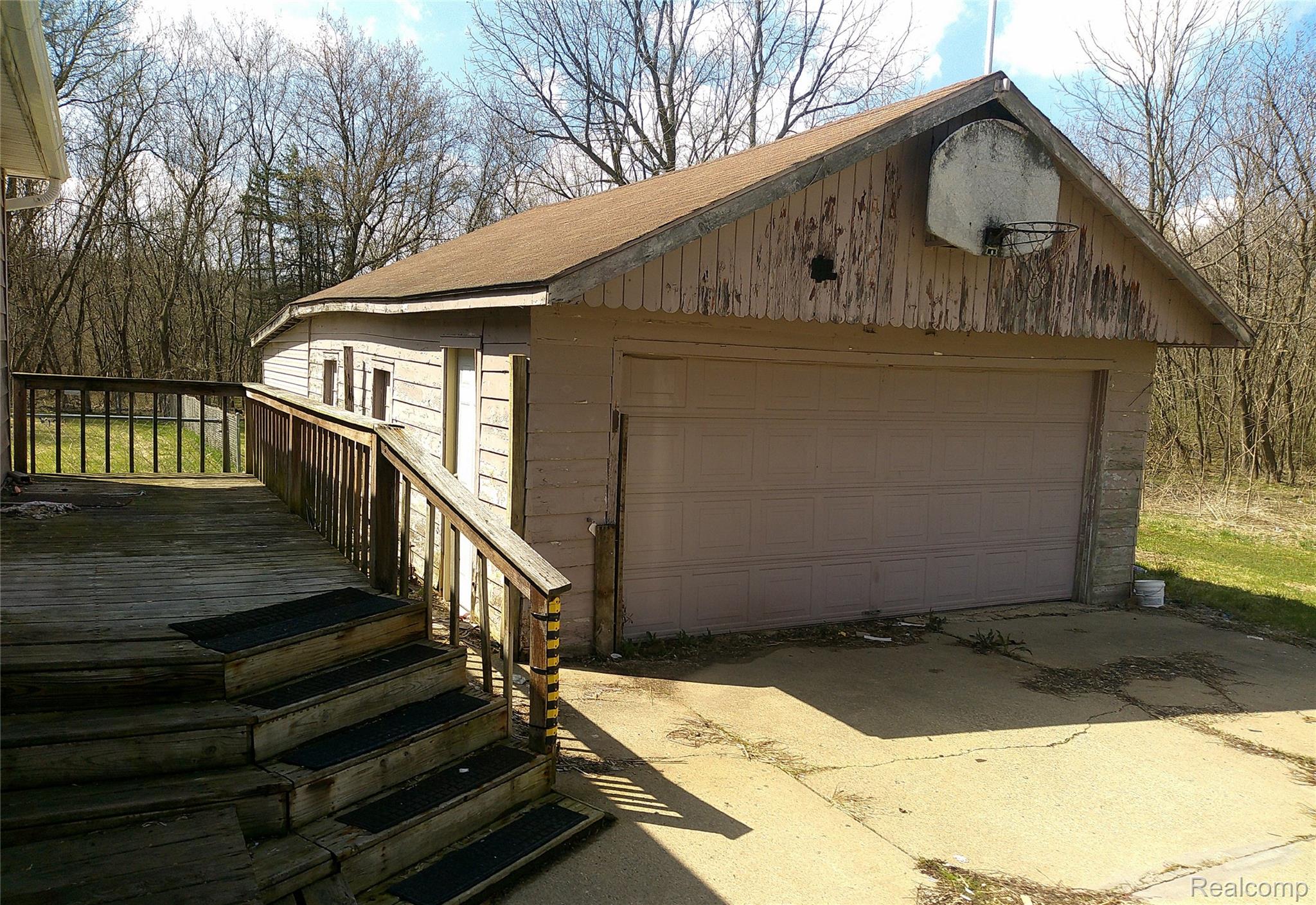 8405 N Vassar Road