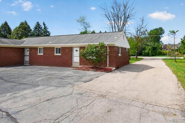 22000 BECK RD APT 102, NORTHVILLE, MI 48167 - Image 024cf2e94c55366d8979fa84c993e7ff/1184620024