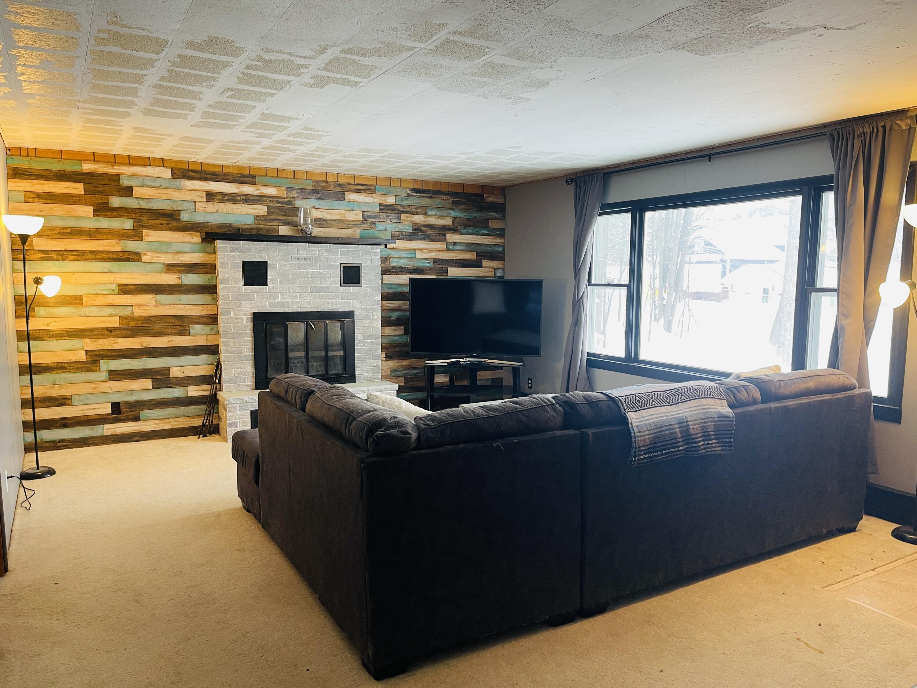 4899 N Ford Lake Road