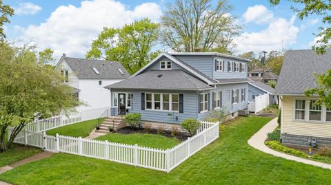 Photo of 2010 Forres Avenue, St Joseph City, MI 49085 (MLS # 69026019124)