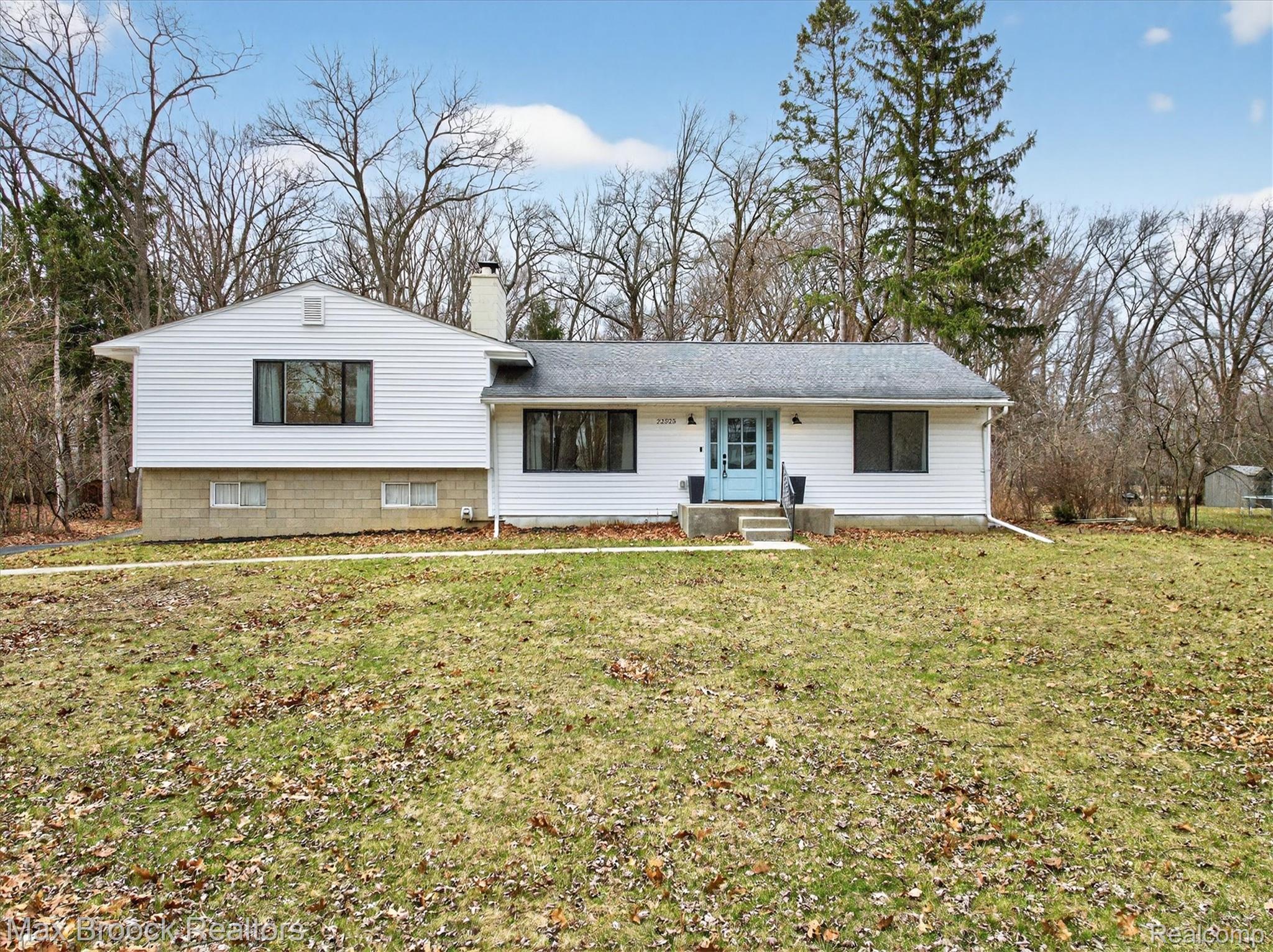 22525 Riverdale Drive