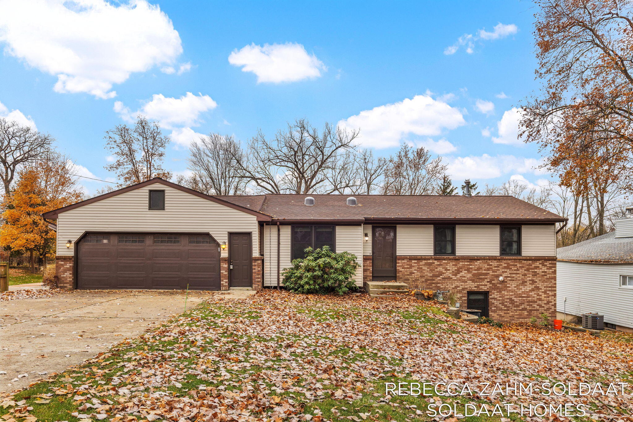 2370 Kent Boulevard NE