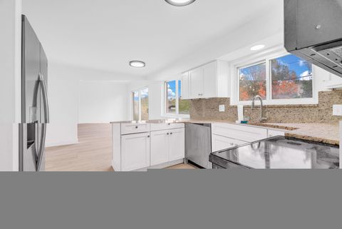 27426 Marshall Street Southfield City MI 48076