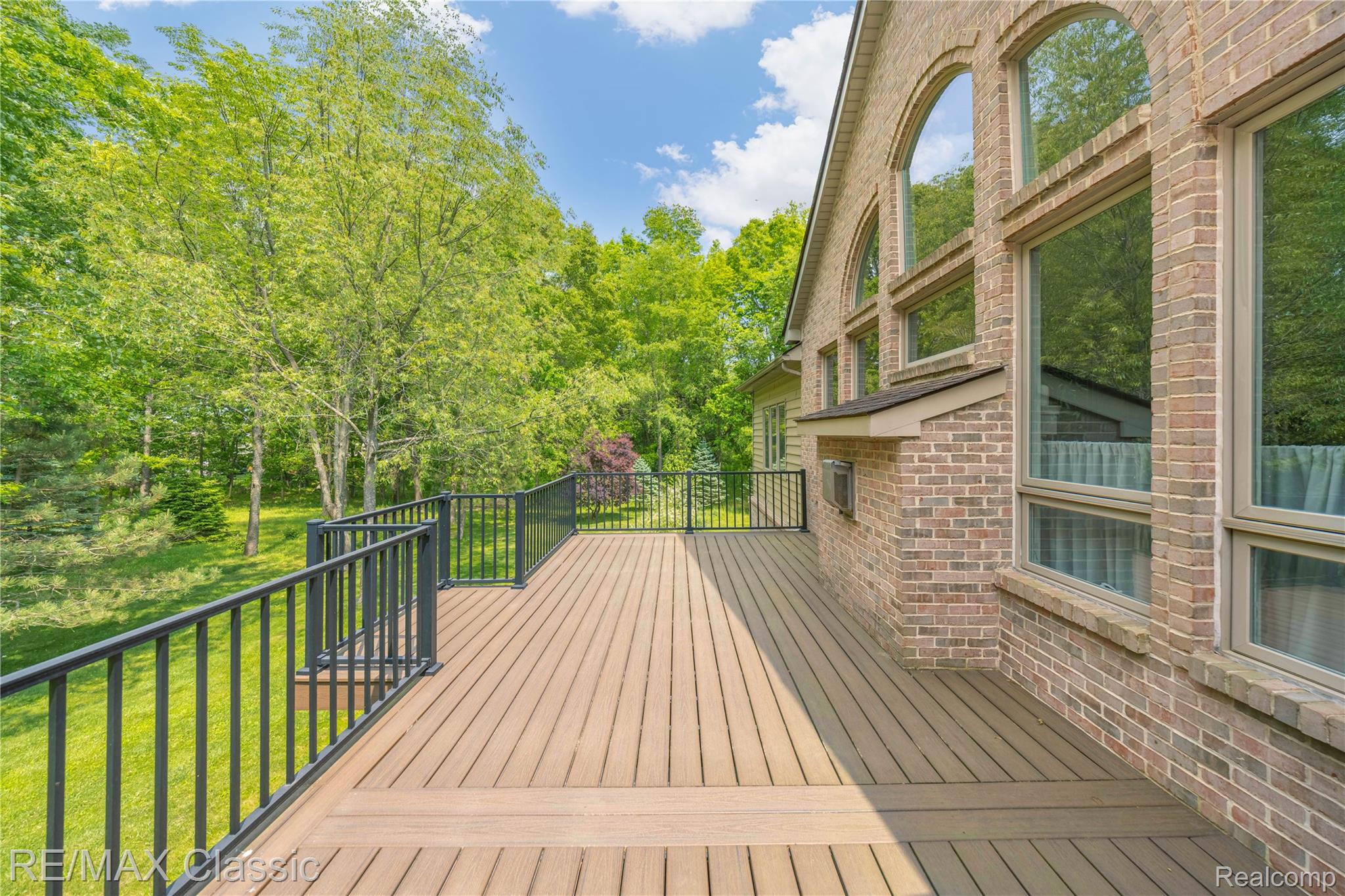 946 ADAMS Road