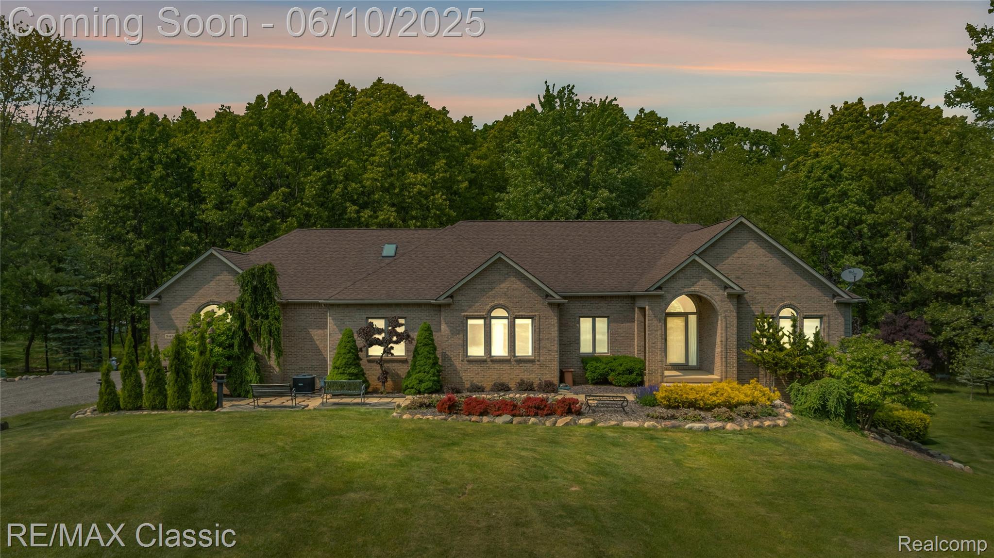 946 ADAMS Road