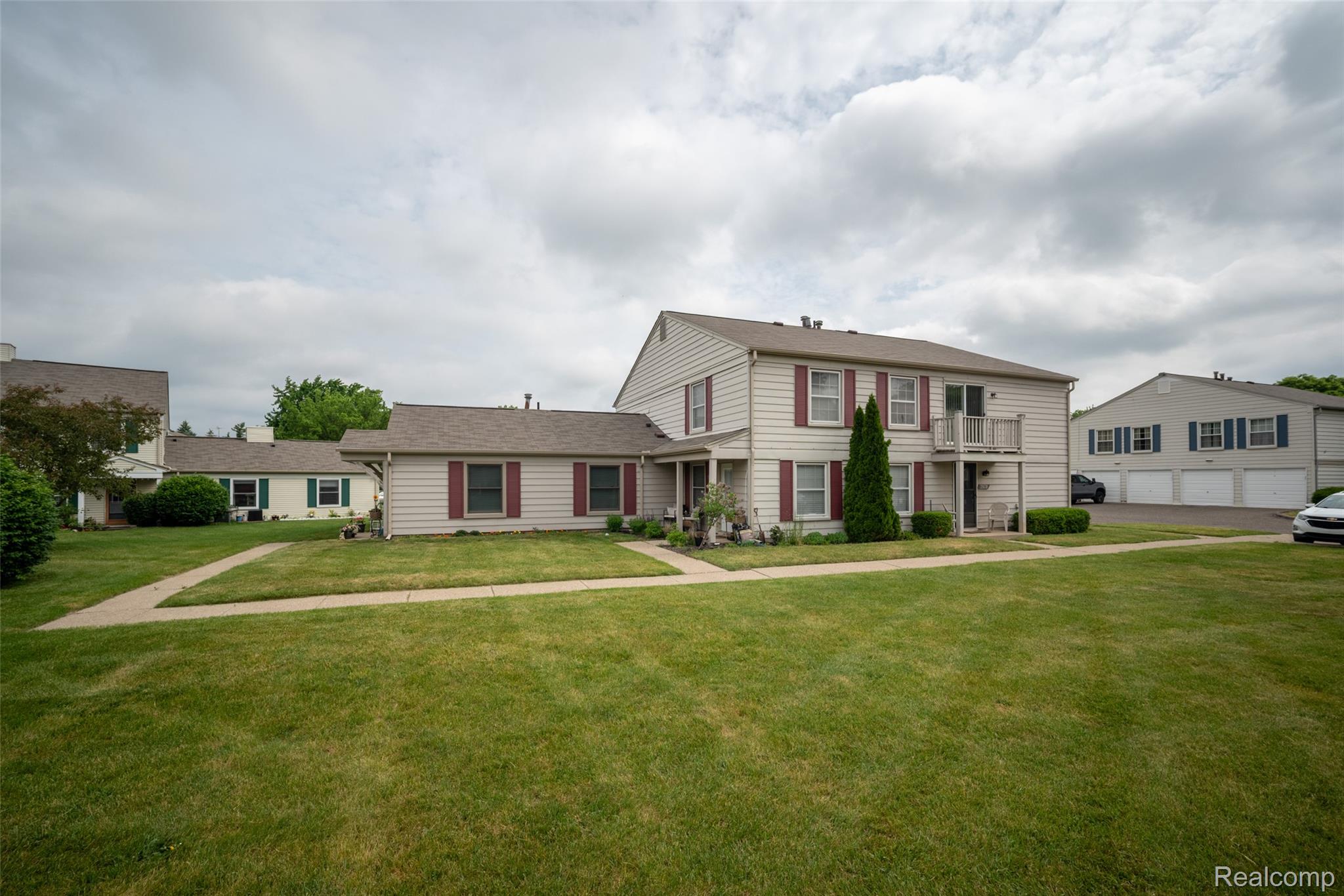2978 Elmwood Court