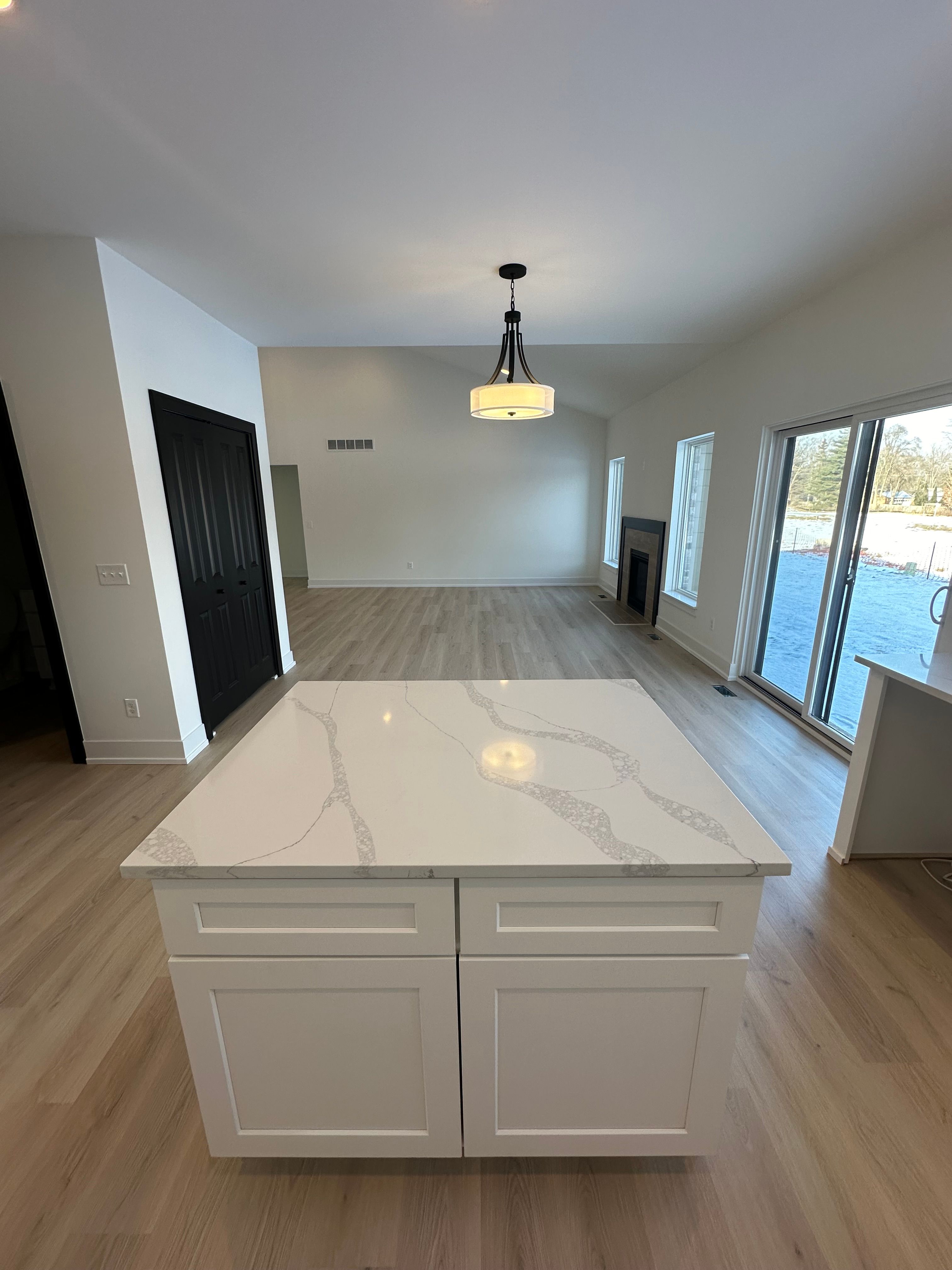 21812 DUNS SCOTUS Street #7