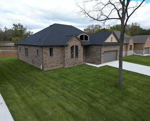 21812 DUNS SCOTUS Street #7 Southfield City Oakland MI 48075