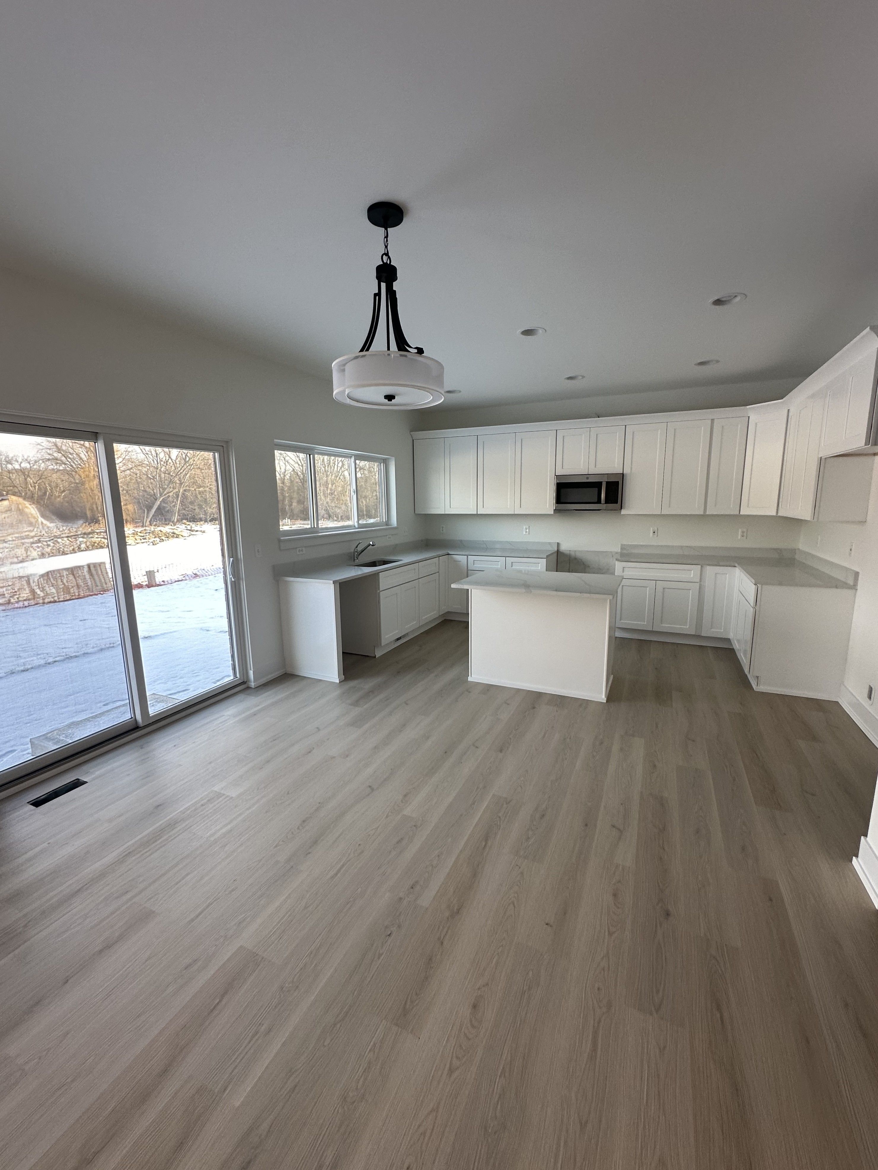 21812 DUNS SCOTUS Street #7