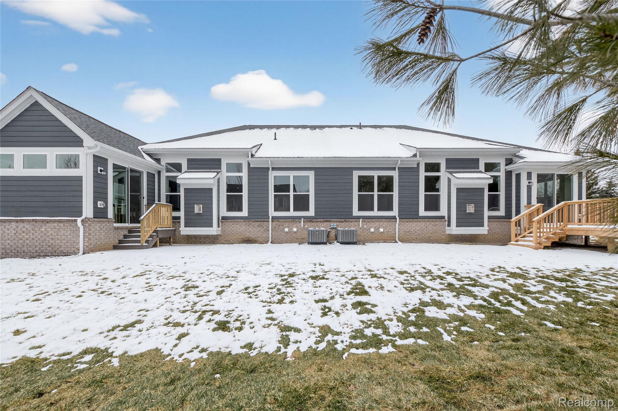 1496 Turner Drive 1