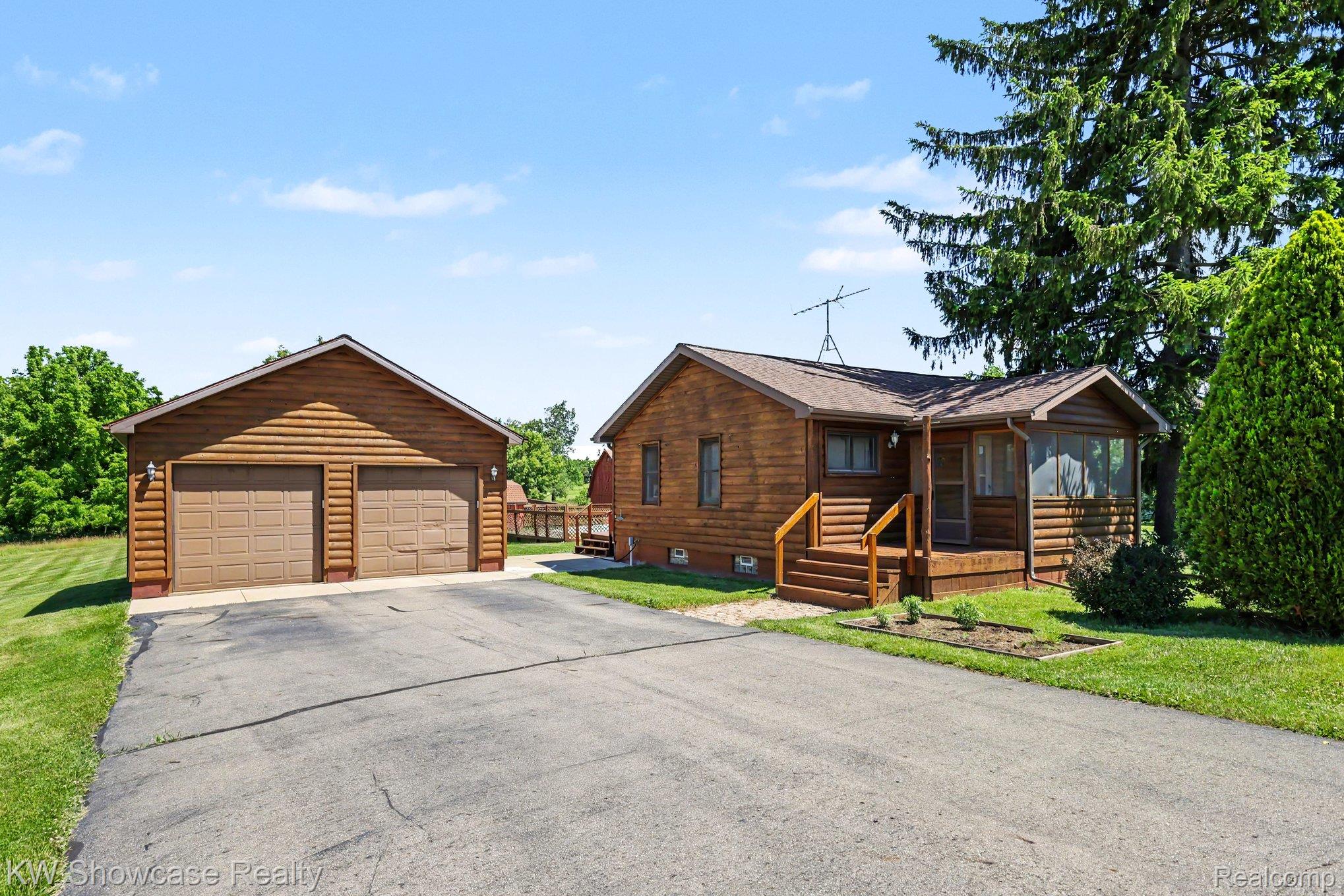 3585 Clark Road