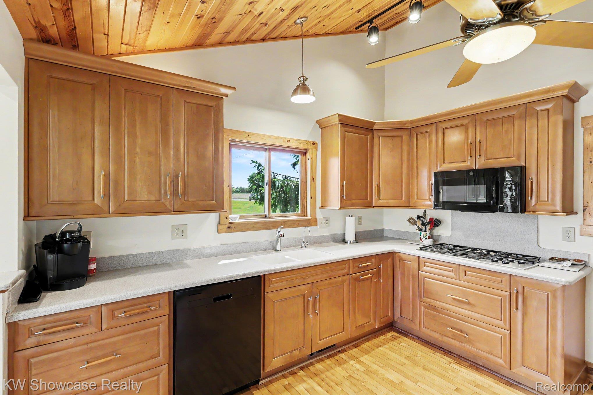 3585 Clark Road