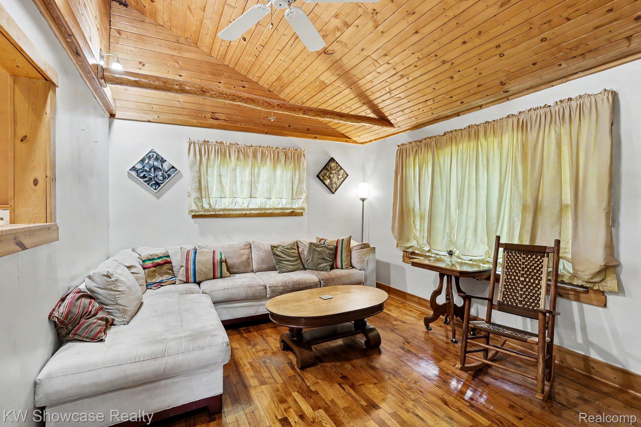 3585 Clark Road