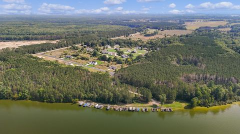 listing image 42