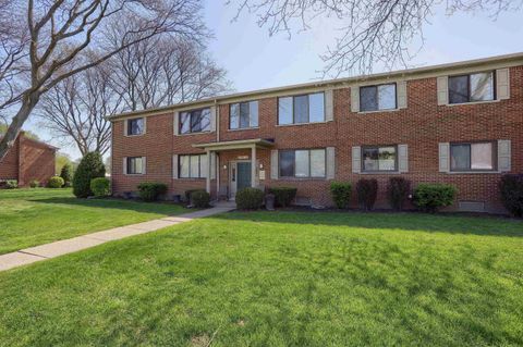 32570 Harper Avenue St Clair Shores City Macomb MI 48082