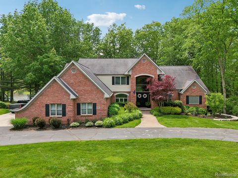 8395 Riverwalk Drive Fenton City MI 48430