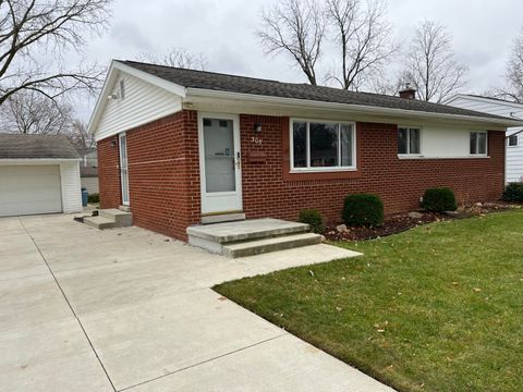 308 Wallace Drive Saline City MI 48176
