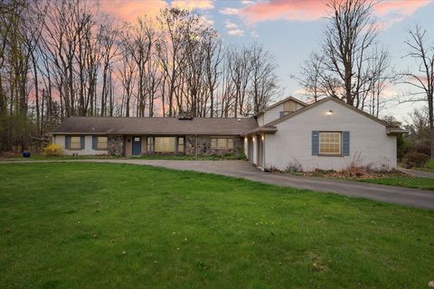 30255 Woodhaven Lane Beverly Hills Village Oakland MI 48025