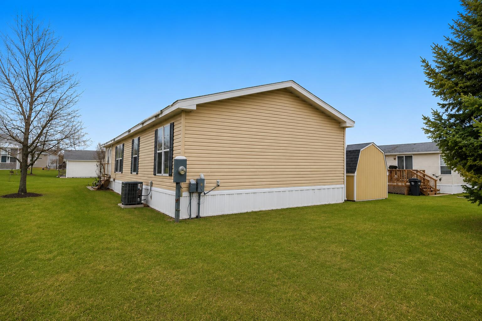 13749 Bluebell Lane