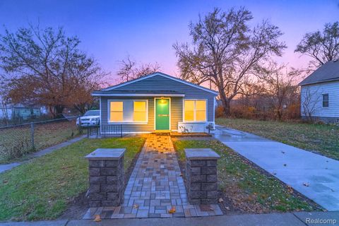 1444 S Liddesdale Street Detroit City MI 48217