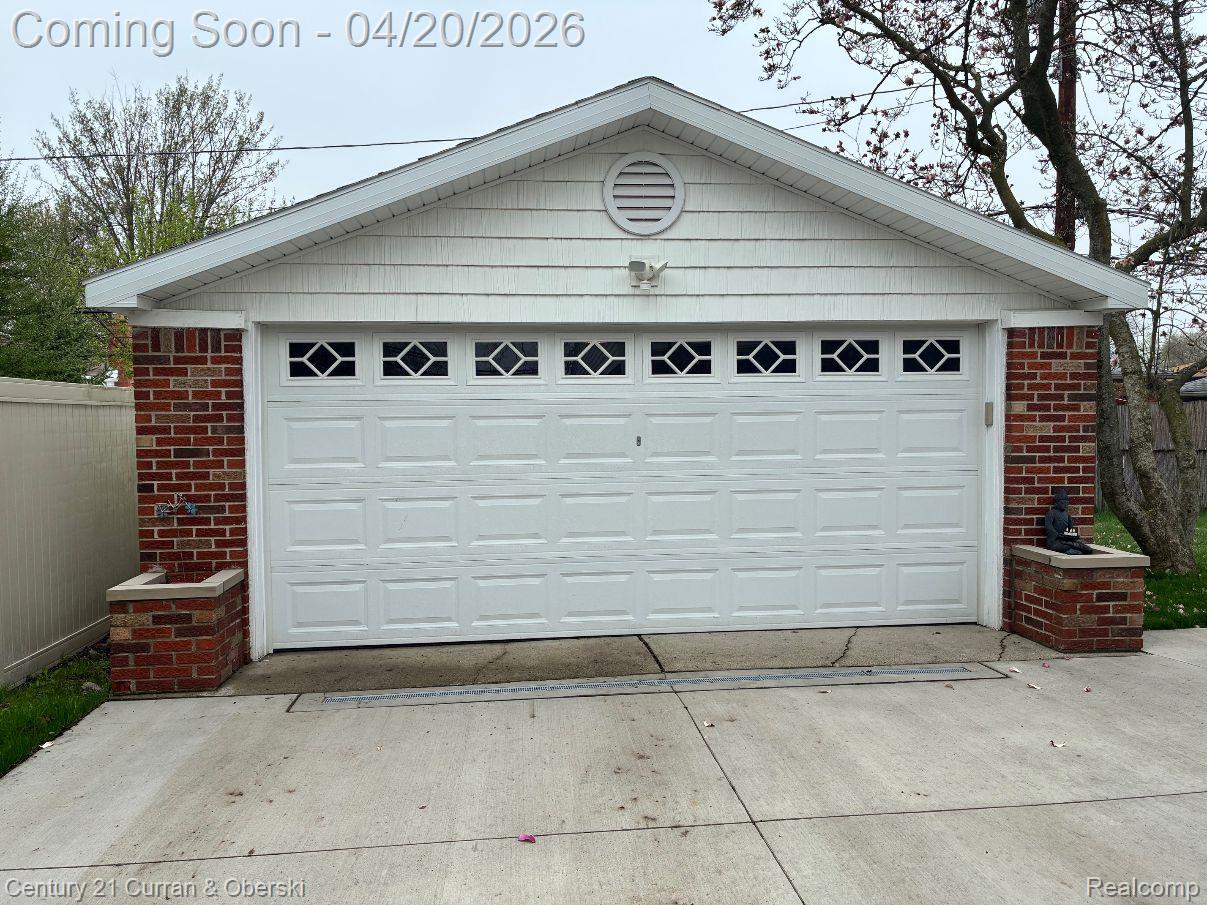 26388 Ann Arbor Trail