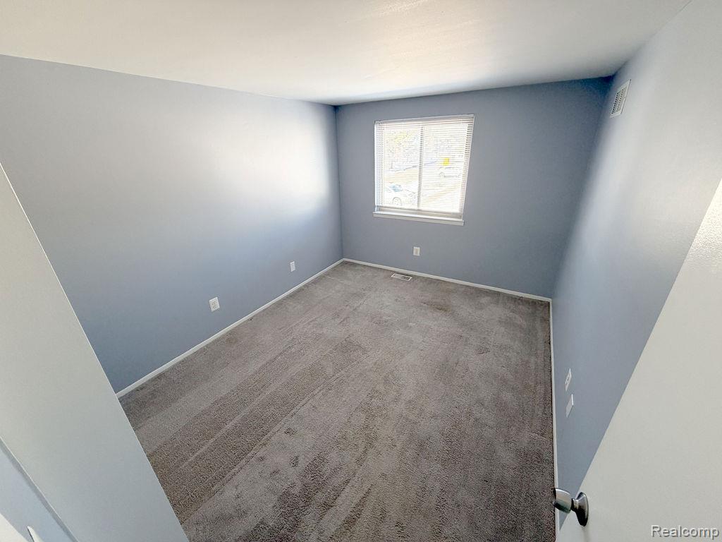 24943 Mayfair Street